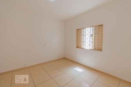 Quarto 1 de casa à venda com 3 quartos, 230m² em Jardim Leonor, Campinas