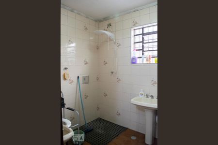 banheiro de casa à venda com 3 quartos, 140m² em Vila Marina, São Paulo