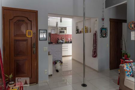 Sala  de apartamento para alugar com 2 quartos, 55m² em Vila Isabel, Rio de Janeiro