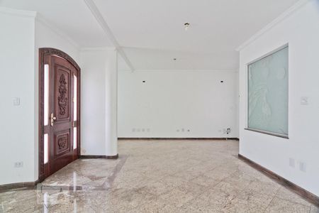 Casa à venda com 360m², 4 quartos e 8 vagasSala