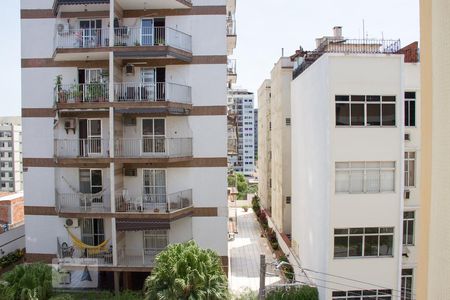 Quarto 01 - Janela de apartamento à venda com 2 quartos, 87m² em Méier, Rio de Janeiro