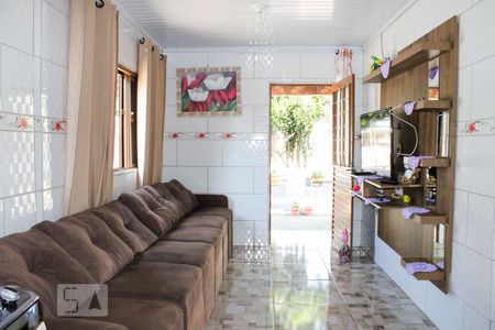 Sala de casa à venda com 3 quartos, 90m² em Mathias Velho, Canoas