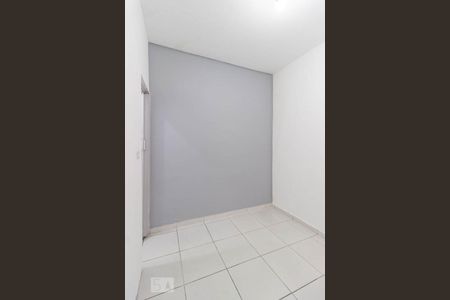 Suíte de casa para alugar com 1 quarto, 15m² em Vila Medeiros, São Paulo