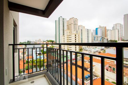 Varanda da sala de kitnet/studio para alugar com 1 quarto, 42m² em Campestre, Santo André