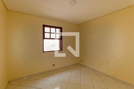 Quarto 2 de casa para alugar com 3 quartos, 170m² em Vila Ema, São Paulo