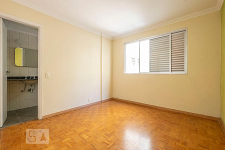 Suíte  de apartamento à venda com 3 quartos, 106m² em Sumaré, São Paulo