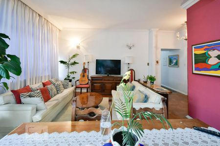 Sala de apartamento à venda com 3 quartos, 100m² em Vila Buarque, São Paulo