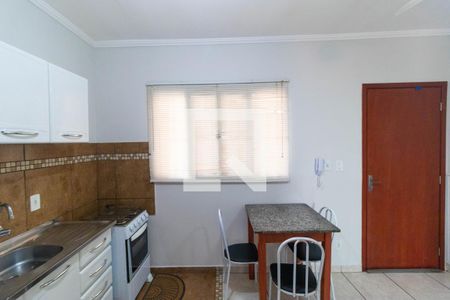 Sala e Cozinha de kitnet/studio para alugar com 1 quarto, 35m² em Cidade Universitária, Campinas