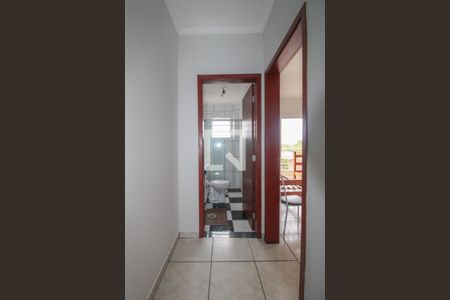 Banheiro de kitnet/studio para alugar com 1 quarto, 35m² em Cidade Universitária, Campinas