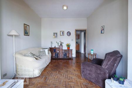 Sala de casa à venda com 2 quartos, 260m² em Vila Pereira Barreto, São Paulo