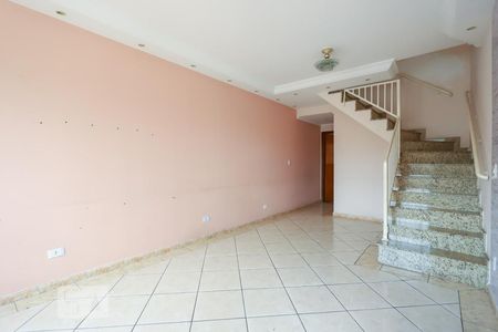 Casa à venda com 148m², 3 quartos e 2 vagasSala