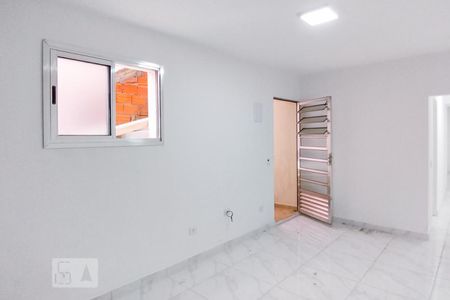 Sala de casa para alugar com 2 quartos, 80m² em Ipiranga, São Paulo