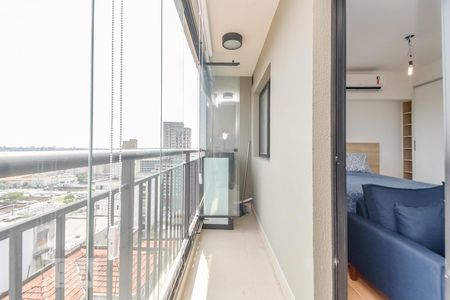 Varanda de kitnet/studio para alugar com 1 quarto, 27m² em Centro Histórico de São Paulo, São Paulo