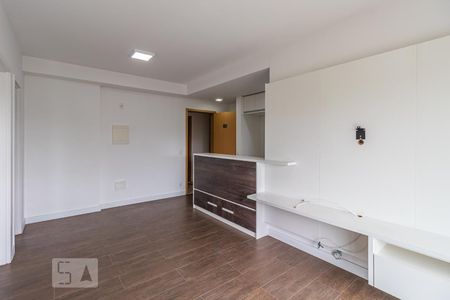 Sala de apartamento para alugar com 1 quarto, 52m² em Empresarial 18 do Forte, Barueri