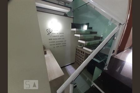 Corredor de casa à venda com 4 quartos, 181m² em Jardim da Glória, São Paulo