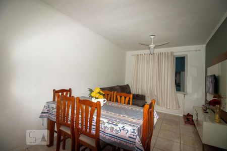 Sala de apartamento à venda com 2 quartos, 64m² em Passo da Areia, Porto Alegre