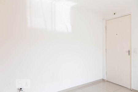 Sala de apartamento para alugar com 2 quartos, 45m² em Vila Nova Curuçá, São Paulo