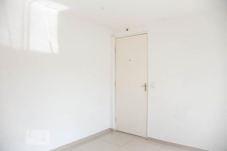 Sala de apartamento para alugar com 2 quartos, 45m² em Vila Nova Curuçá, São Paulo