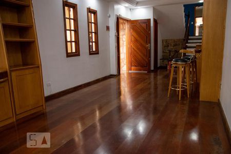 Sala de casa à venda com 4 quartos, 225m² em Vila Nova Mazzei, São Paulo