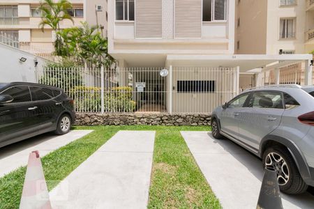 Fachada de apartamento à venda com 3 quartos, 135m² em Itaim Bibi, São Paulo