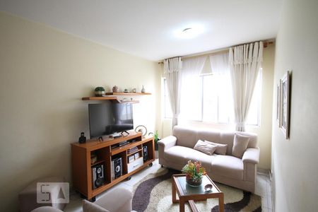 Sala de apartamento à venda com 2 quartos, 68m² em Vila Santo Estéfano, São Paulo