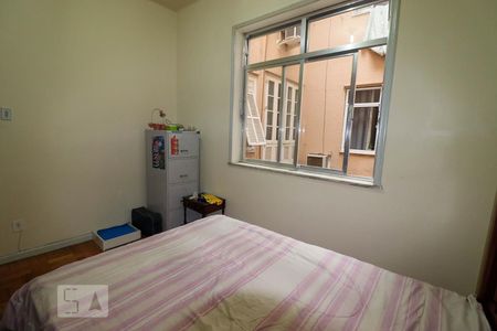 Quarto 1 de apartamento para alugar com 2 quartos, 88m² em Grajaú, Rio de Janeiro