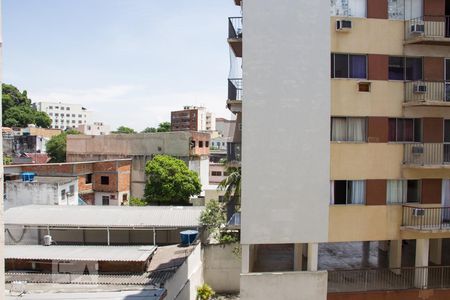 Quarto 01 - Janela de apartamento à venda com 3 quartos, 86m² em Méier, Rio de Janeiro