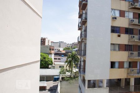 Quarto 02 - Janela de apartamento à venda com 3 quartos, 86m² em Méier, Rio de Janeiro