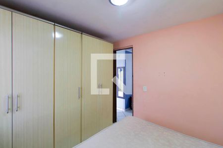 Quarto 1 de apartamento para alugar com 2 quartos, 40m² em Vila Sílvia, São Paulo