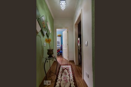 Casa de condomínio à venda com 159m², 3 quartos e 3 vagas Casa de condomínio à venda com 159m², 3 quartos e 3 vagasCorredor