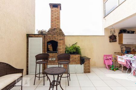 Casa de condomínio à venda com 159m², 3 quartos e 3 vagas Casa de condomínio à venda com 159m², 3 quartos e 3 vagasÁrea de Serviço com churrasqueira