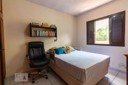 Suíte  de casa para alugar com 4 quartos, 150m² em Vila Yara, Osasco