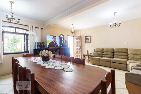 Sala de casa para alugar com 4 quartos, 150m² em Vila Yara, Osasco