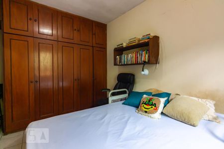 Suíte  de casa para alugar com 4 quartos, 150m² em Vila Yara, Osasco