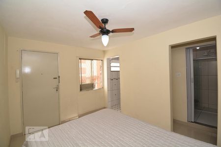 Sala de apartamento à venda com 2 quartos, 44m² em Irajá, Rio de Janeiro