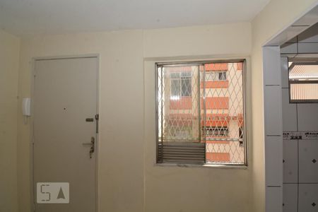 Sala de apartamento à venda com 2 quartos, 44m² em Irajá, Rio de Janeiro