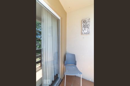 Varanda de apartamento à venda com 2 quartos, 65m² em Medianeira, Porto Alegre