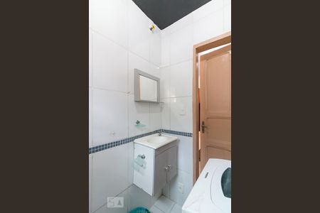 Casa 1 - banheiro de casa à venda com 12 quartos, 226m² em Vila Endres, Guarulhos