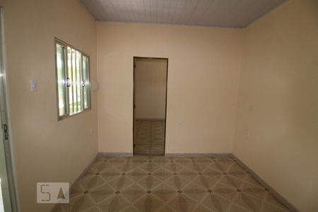 Quarto de casa para alugar com 1 quarto, 40m² em Vila Leopoldina, Duque de Caxias