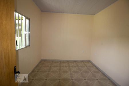 Quarto de casa para alugar com 1 quarto, 40m² em Vila Leopoldina, Duque de Caxias