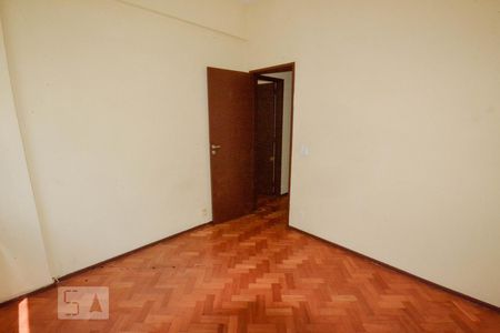 Quarto de apartamento à venda com 2 quartos, 68m² em Botafogo, Rio de Janeiro
