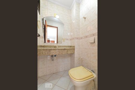 Lavabo de apartamento para alugar com 3 quartos, 125m² em Balneário, Florianópolis