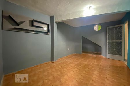 Sala de casa para alugar com 1 quarto, 72m² em Braz de Pina, Rio de Janeiro