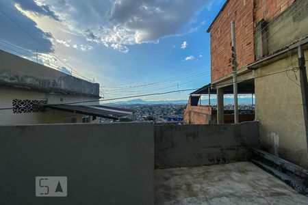 Vista Quarto de casa para alugar com 1 quarto, 72m² em Braz de Pina, Rio de Janeiro