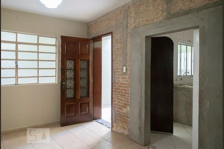 sala de casa de condomínio para alugar com 2 quartos, 90m² em Vila Santa Maria, São Paulo