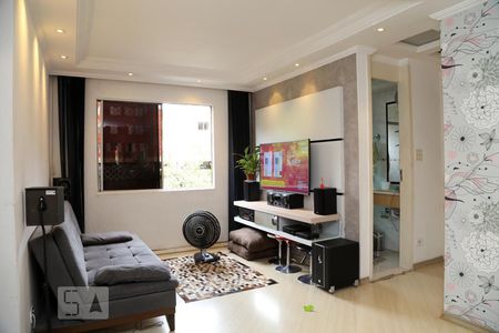 Sala  de apartamento para alugar com 2 quartos, 58m² em Jardim Umuarama, São Paulo