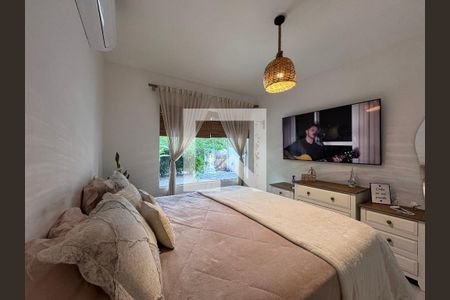 Quarto 1 de casa de condomínio para alugar com 2 quartos, 55m² em Vargem Pequena, Rio de Janeiro