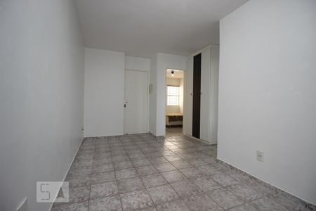 Sala de apartamento para alugar com 2 quartos, 76m² em Guará Ii, Brasília