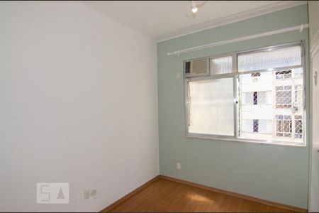 Quarto de apartamento à venda com 1 quarto, 61m² em Glória, Rio de Janeiro