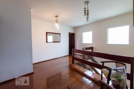 Hall de casa à venda com 4 quartos, 339m² em Adalgisa, Osasco
